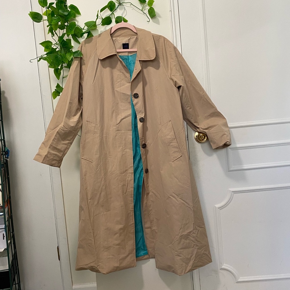 Trench coat